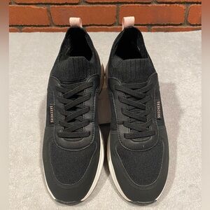 Skechers Street Arch Fit S-Miles-Stride High Women’s Size 8.5‎